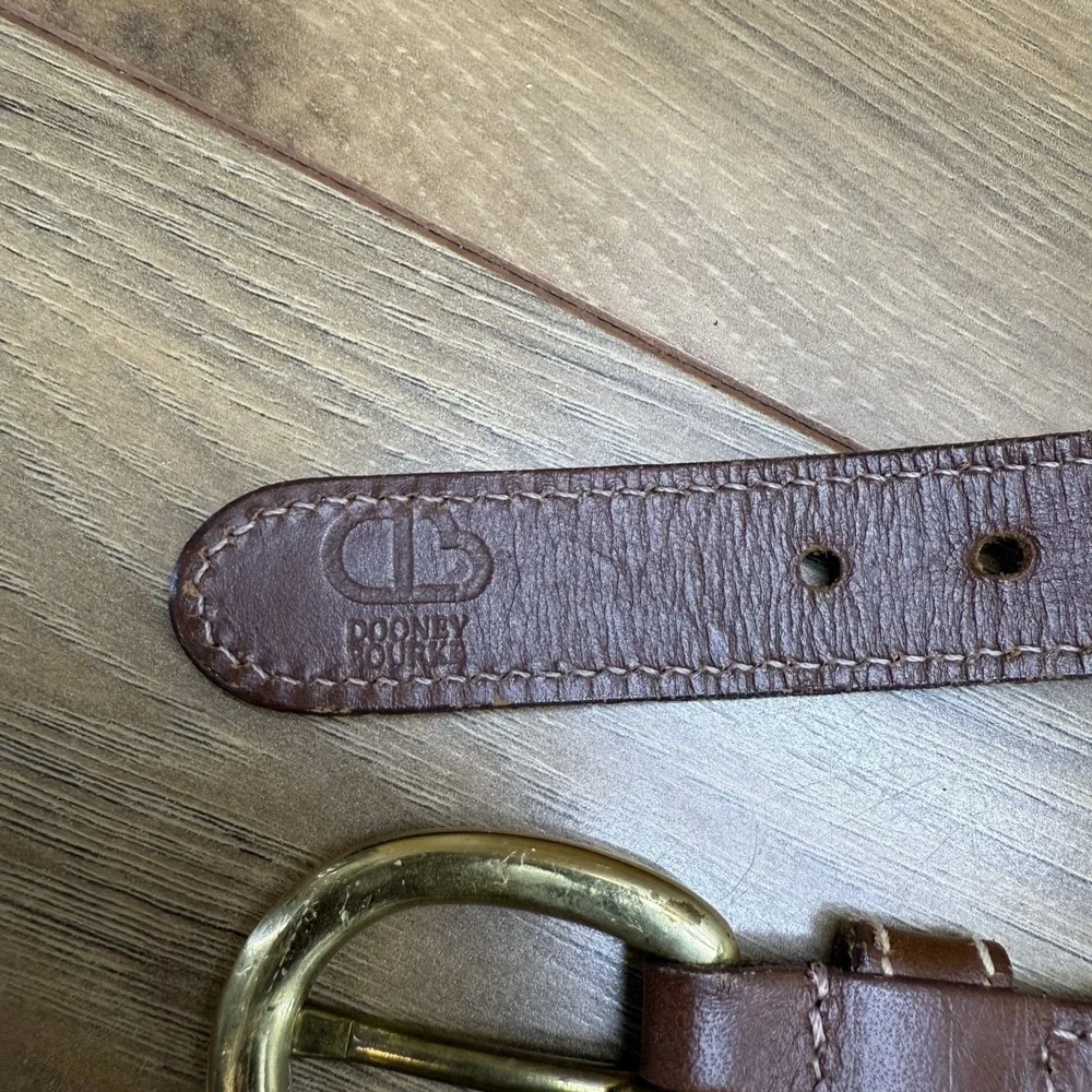 Dooney & Bourke mens size